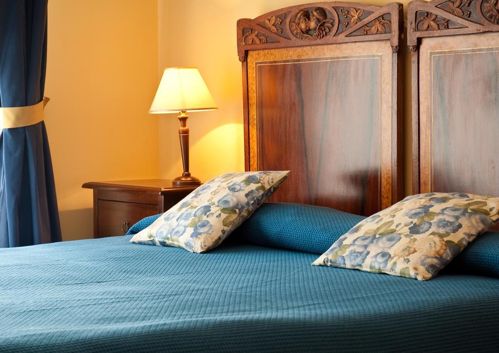 Bed and Breakfast Porto Ulisse à Catane Extérieur photo